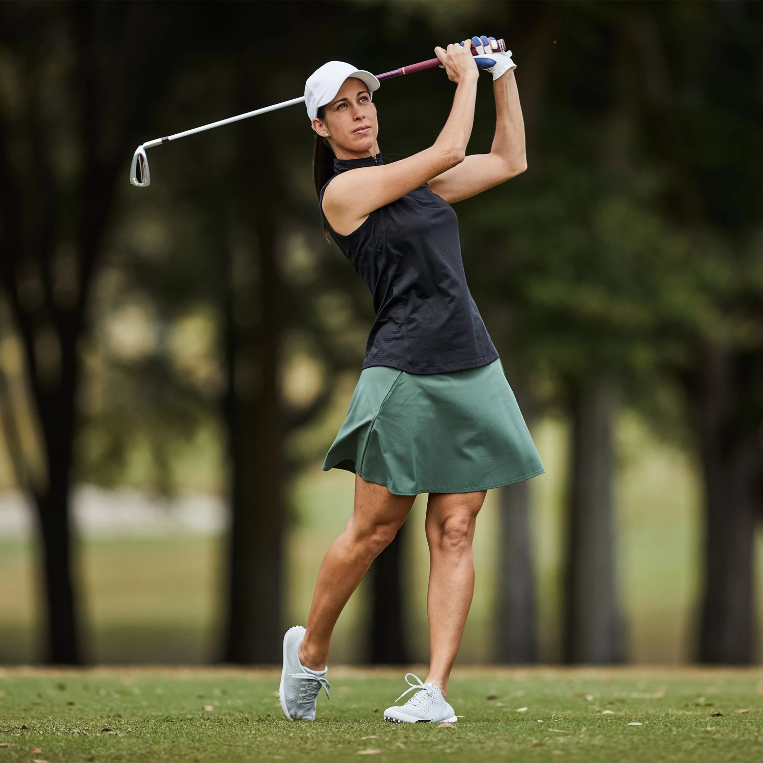 Slazenger Women's Tech Perforated Golf Hat White 4 Slazenger Women's Tech Perforated Golf Hat White - Image 2